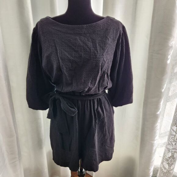 Anthropologie Francesca Balloon Sleeve Textured Romper Medium Womens BLACK - Picture 2 of 13